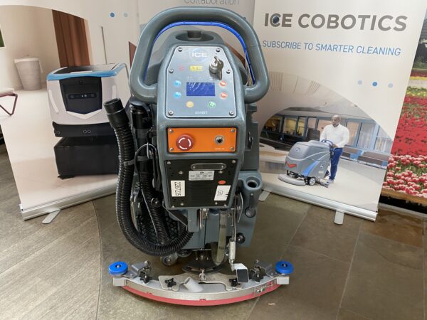 i24BT / 000381 - Image 4